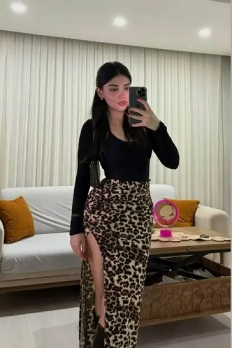 Şişli Escort Ceyda Fotoğrafı (2)